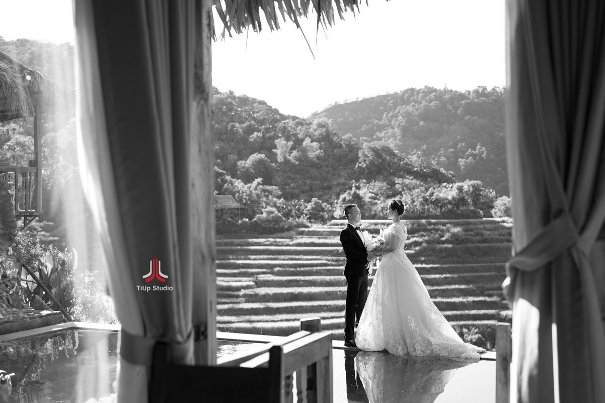 TiUp Studio Wedding