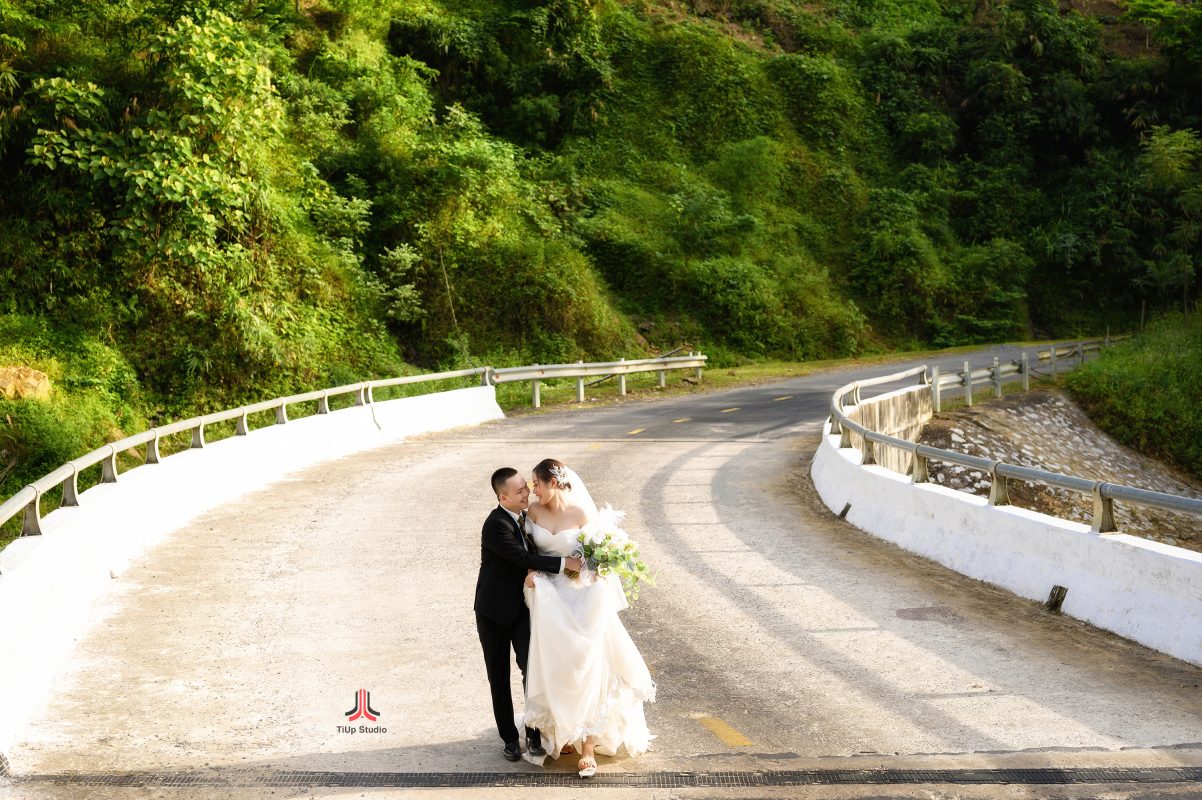 TiUp Studio Wedding