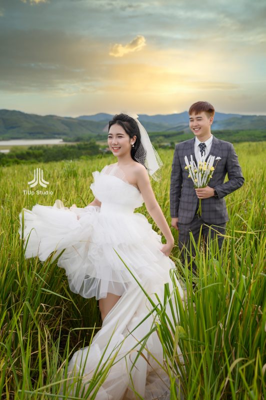 TiUp Studio Wedding