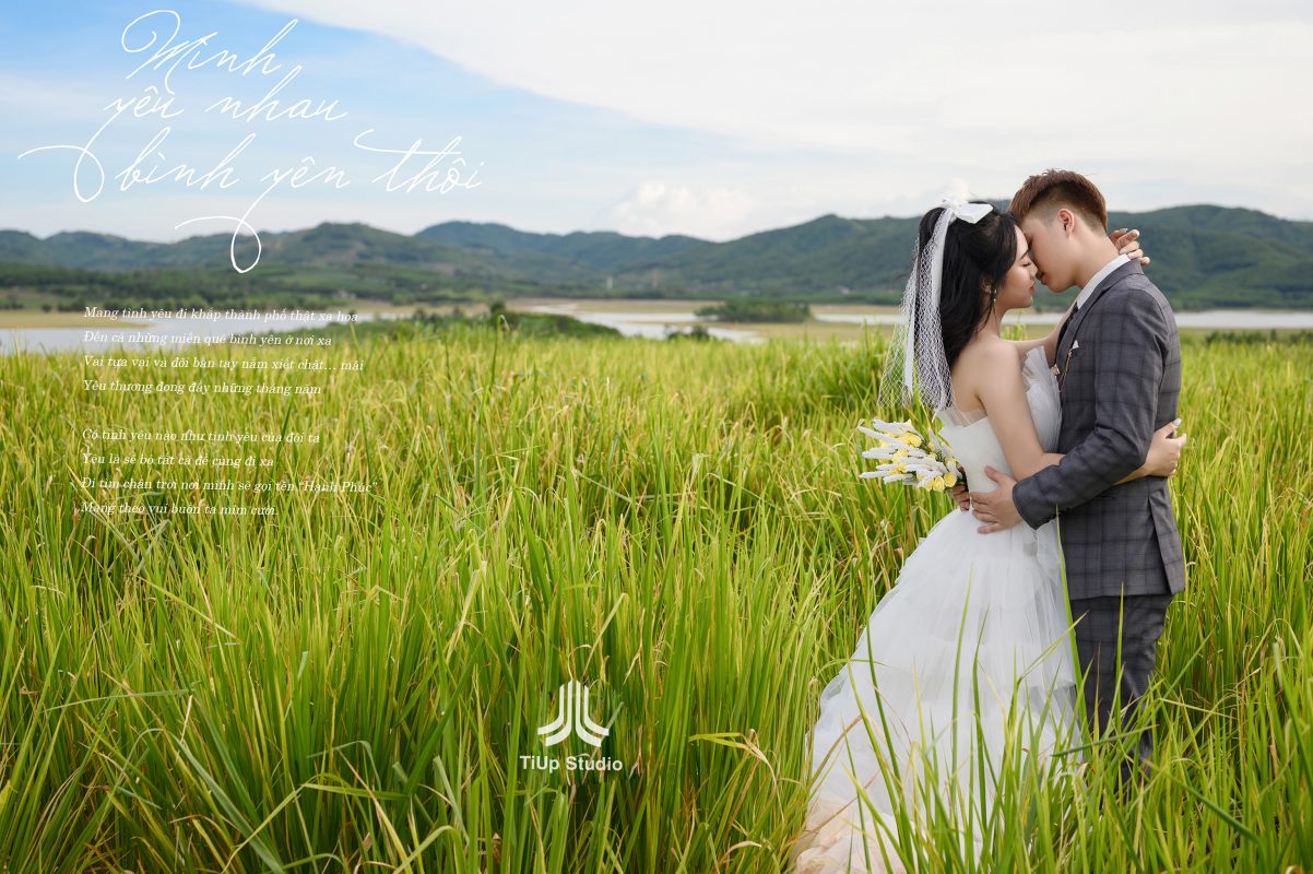 TiUp Studio Wedding