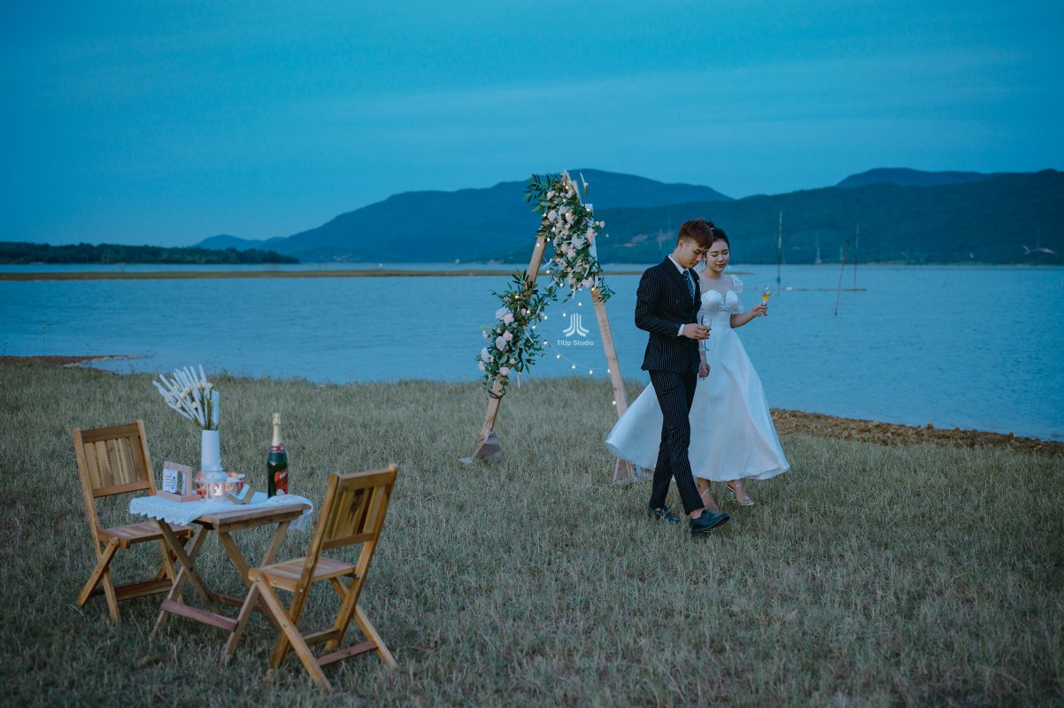 TiUp Studio Wedding
