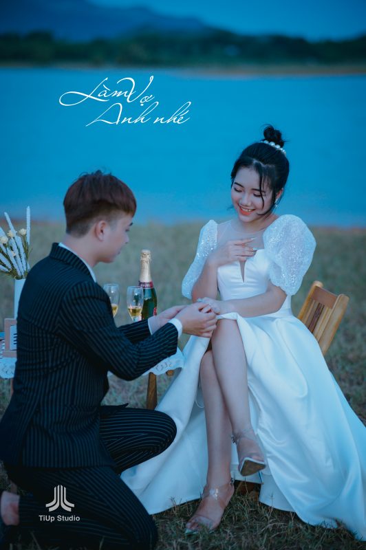 TiUp Studio Wedding