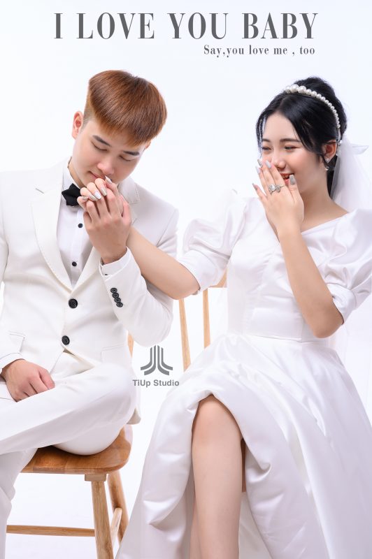 TiUp Studio Wedding