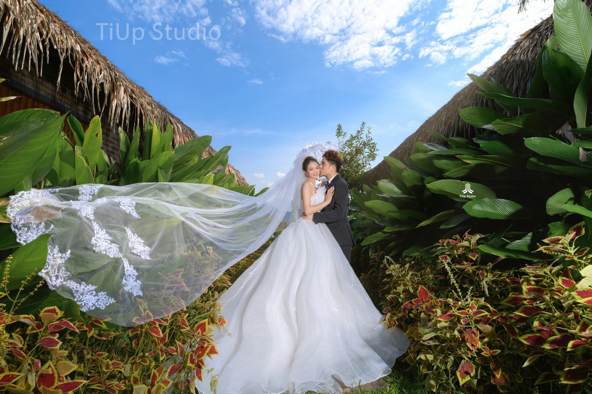 TiUp Studio Wedding